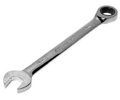 Ключ рожково-накидной 8мм с трещеткой